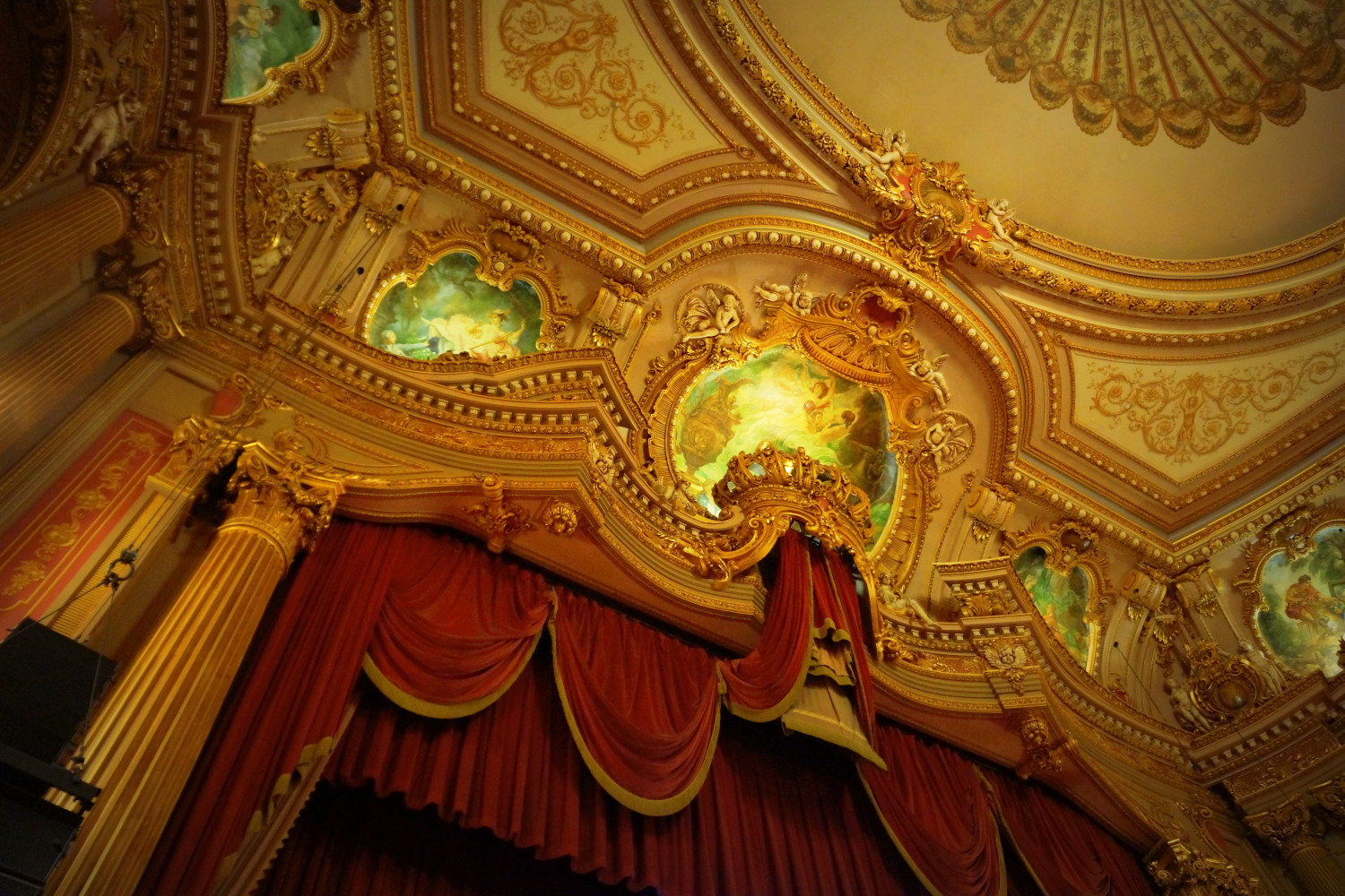 Wnętrze Kościoła Times Square