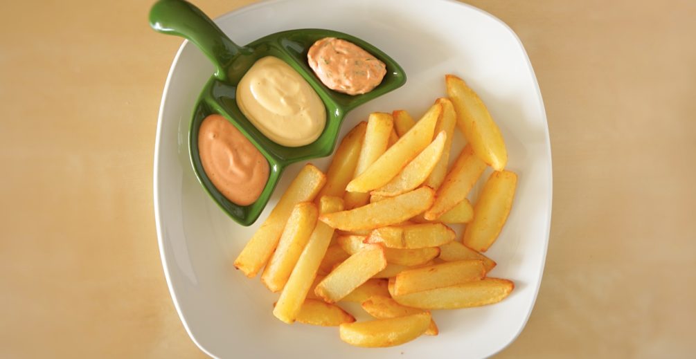 Frytki belgijskie z sosami przepis jak zrobić